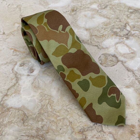 Urban Outfitters Penfield Lawndale Unisex Camo Tie 100% Cotton - Picture 2 of 6